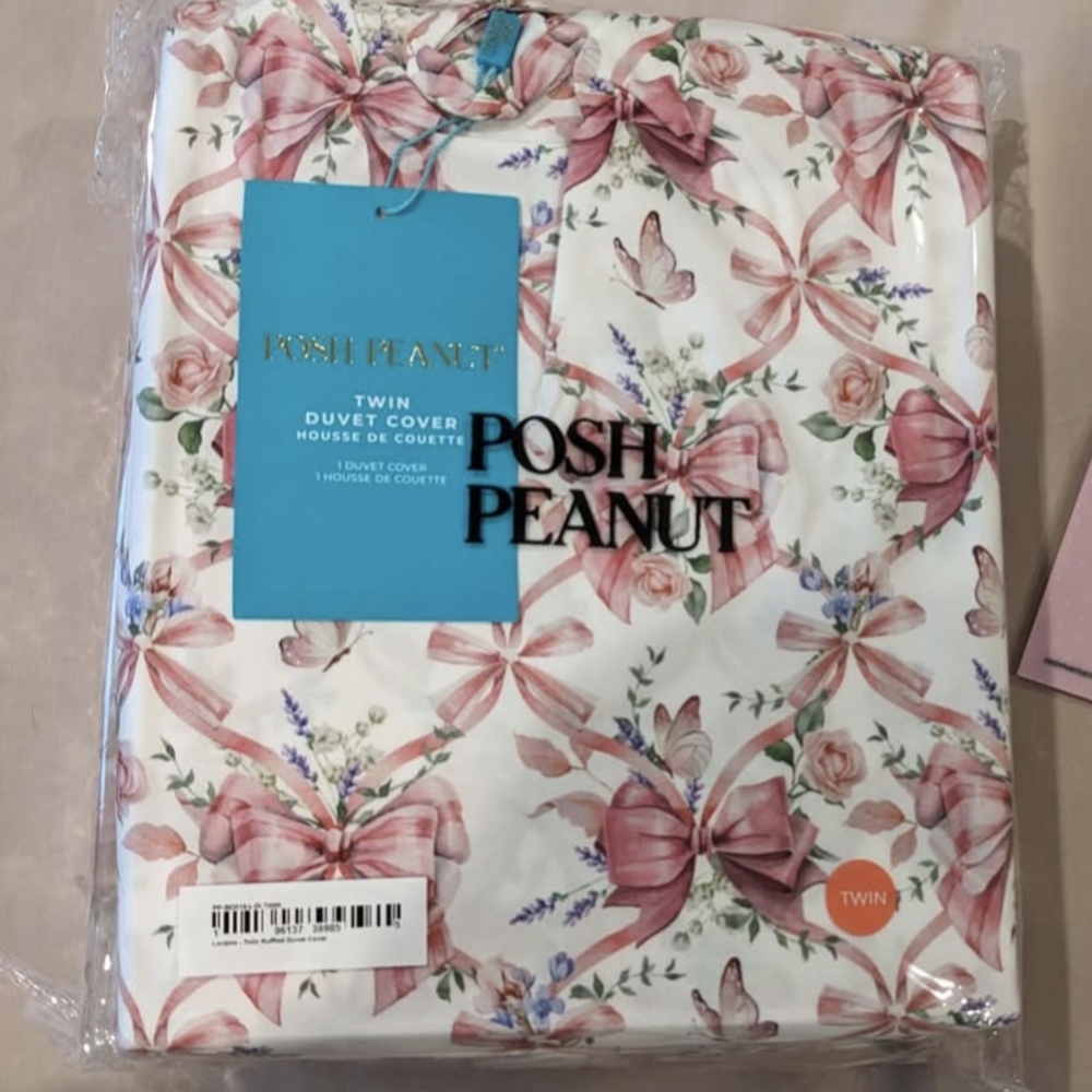 Posh Peanut Floral Twin Duvet Cover - Pink and White